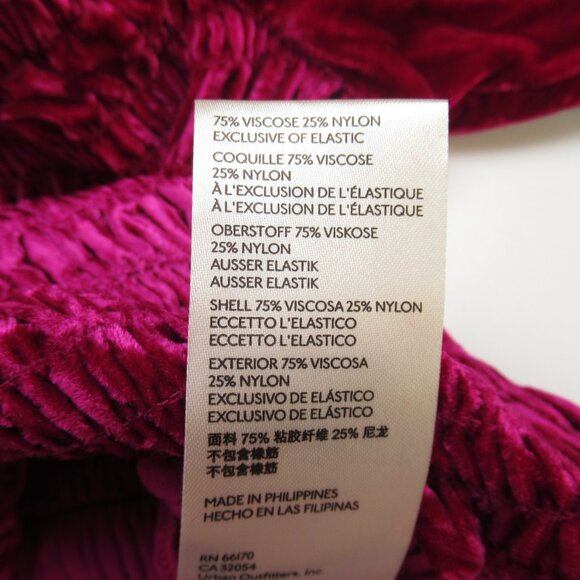 By Anthropologie Puff-Sleeved Velvet Blouse Jeweltone Pink - Small - Picture 9 of 9